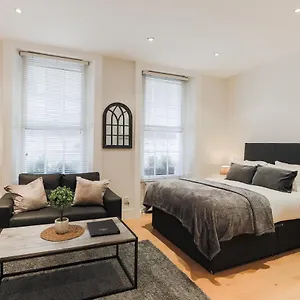  Apartment Olympic Park United Kingdom