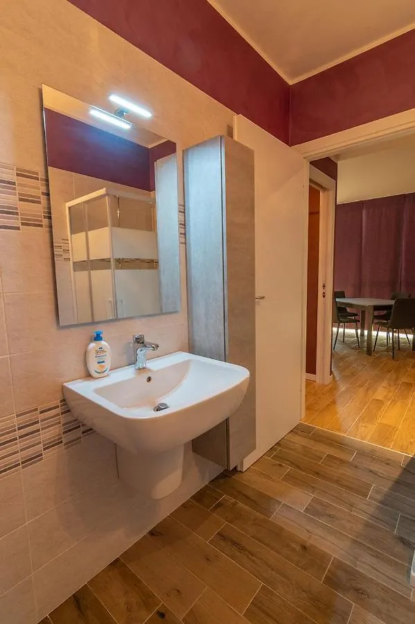 Apartament Crystal Tower M&M Treviolo