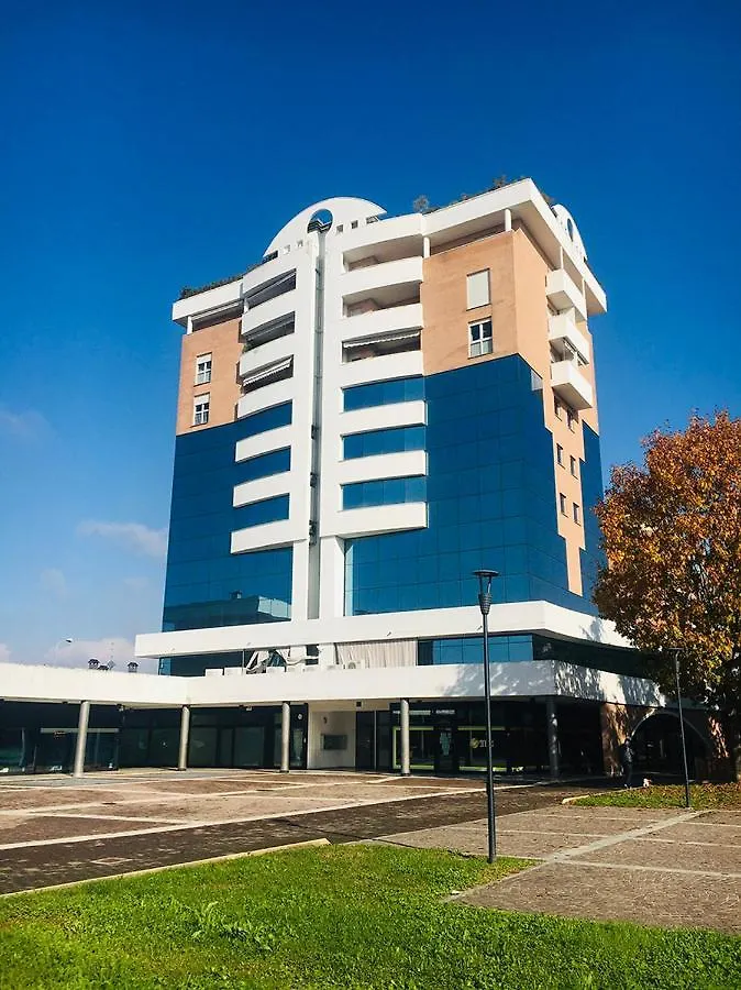 Apartament Crystal Tower M&M Treviolo Włochy